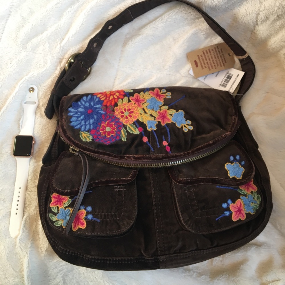 Lucky Brand purse
